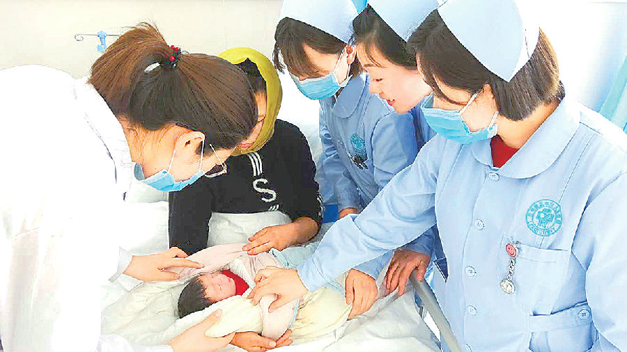 人口出生的情况_天门市 关爱女孩 控制性别比(2)