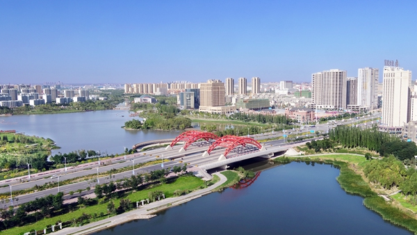 兰州新区秦王川上丝路新城风光好